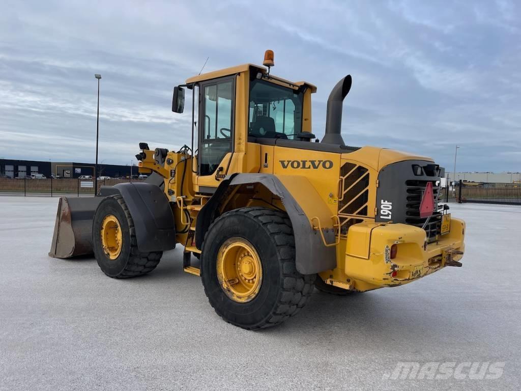 Volvo L 90 F CDC + BSS Iekrāvēji uz riteņiem