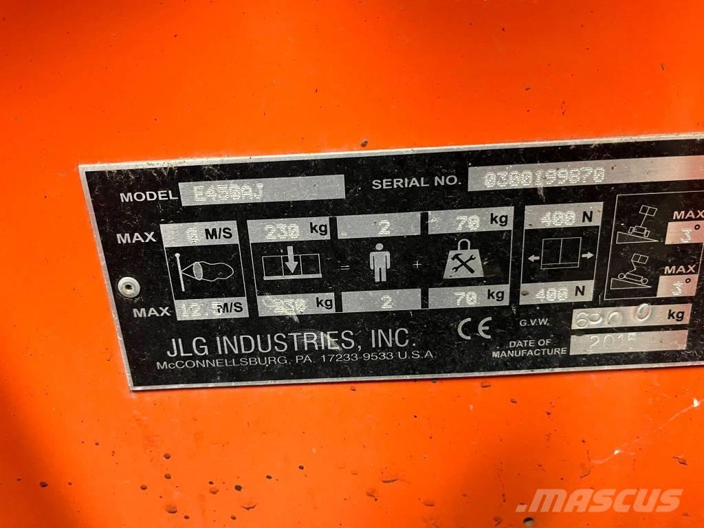 JLG E 450 AJ Strēles pacēlāji