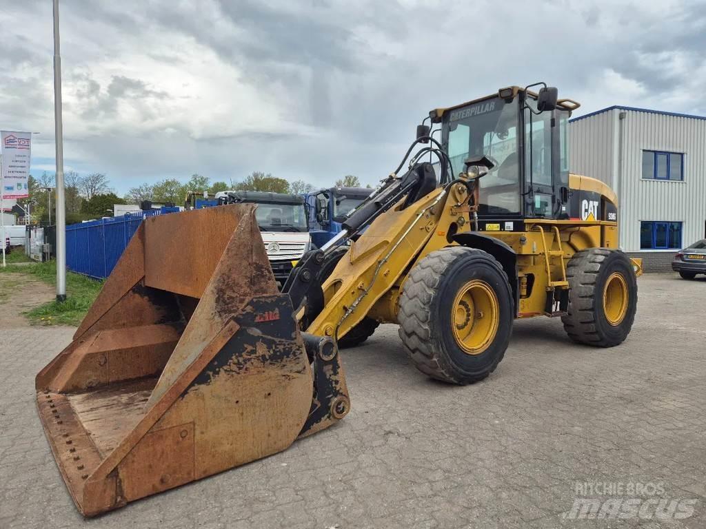 CAT 930G Iekrāvēji uz riteņiem