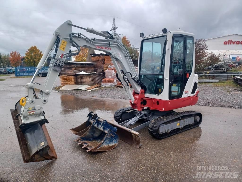 Takeuchi TB 225 Mini ekskavatori < 7 t