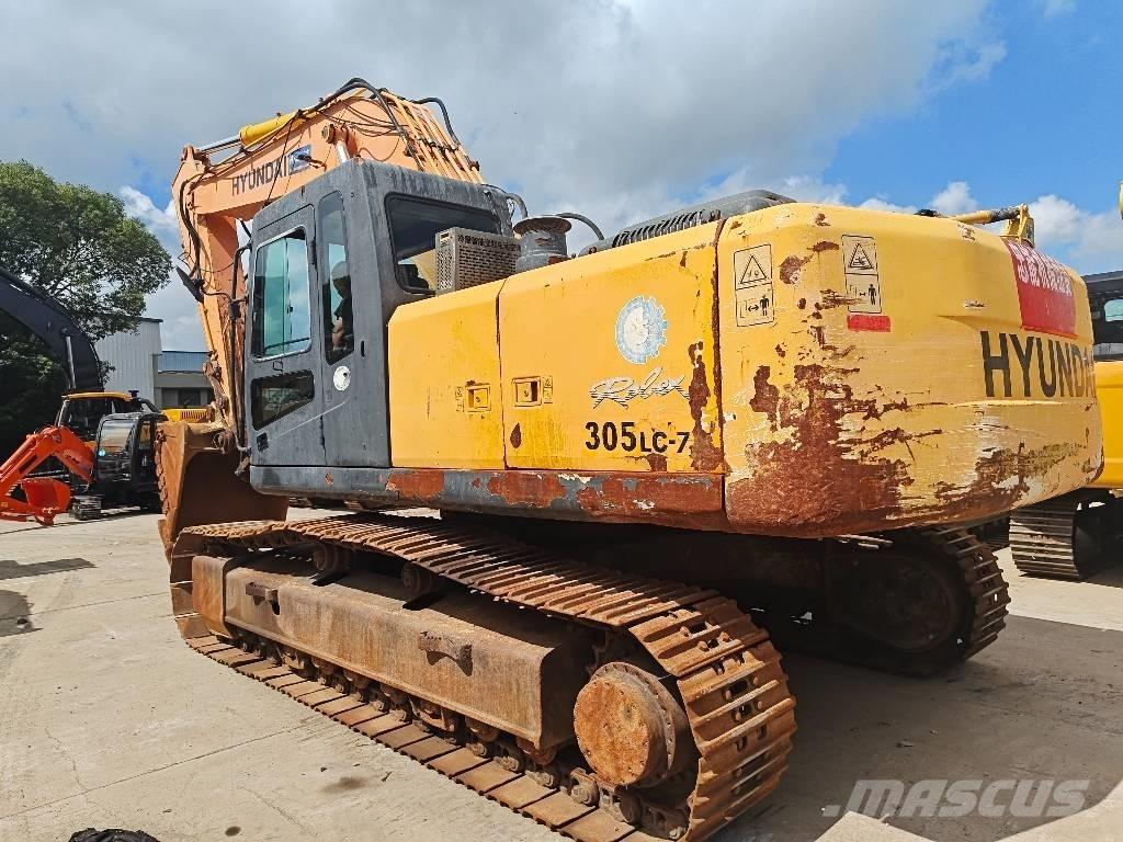 Hyundai R305LC-7 Kāpurķēžu ekskavatori