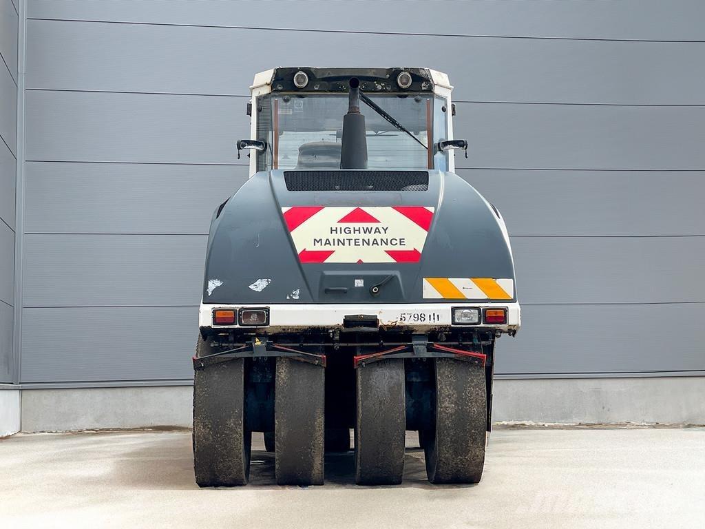Bomag BW 24 RH Pneimatiskie veltņi