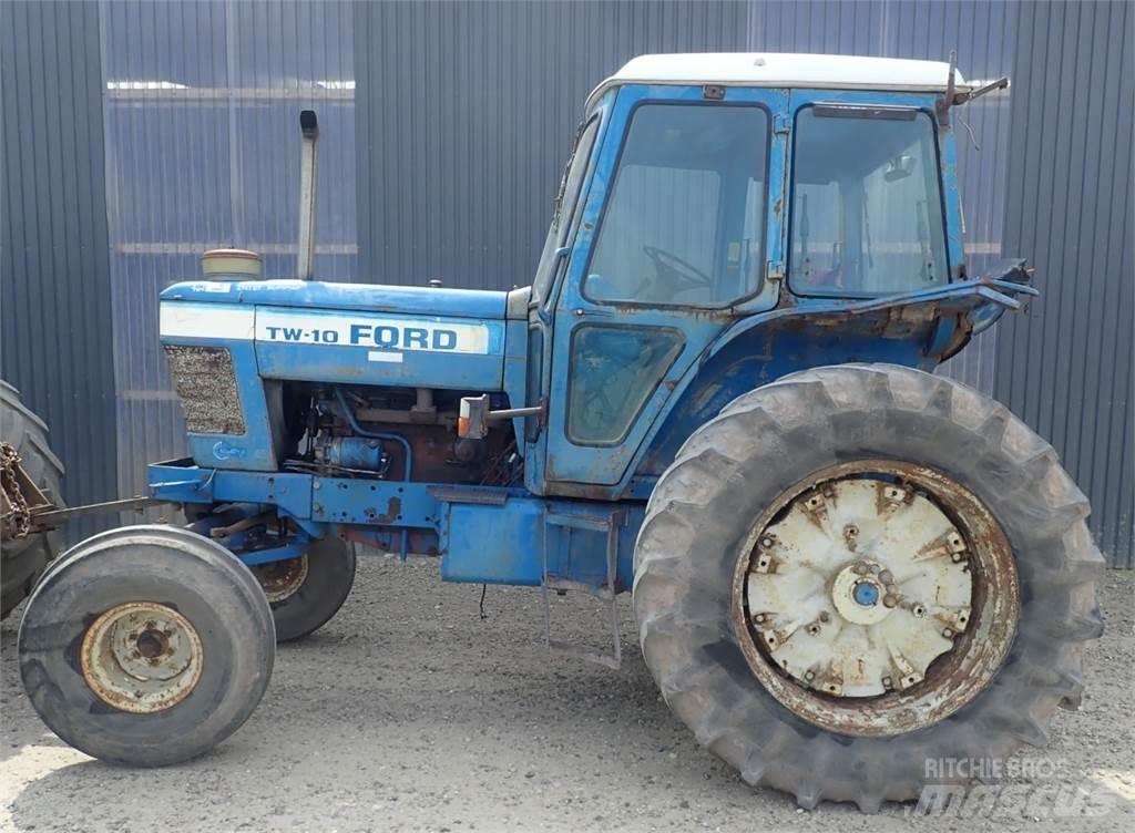 Ford TW10 Traktori