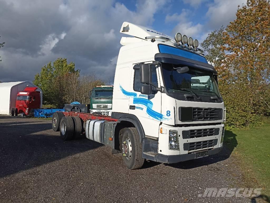 Volvo FM 440 Šasija ar kabīni