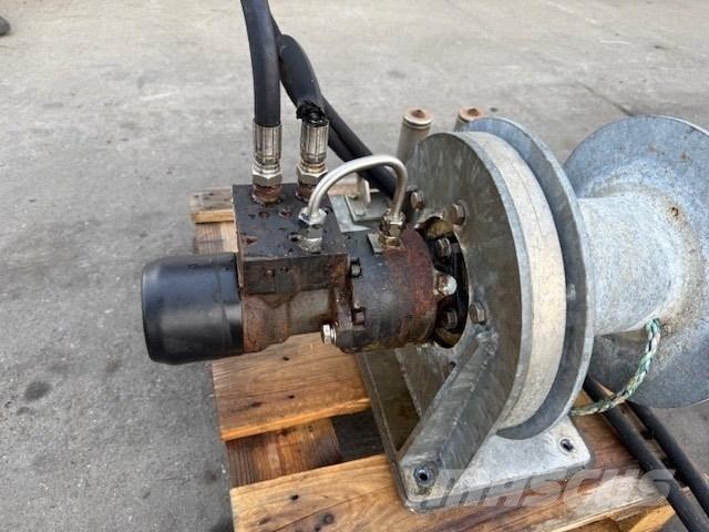 Woma USED WINCH Urbšanas iekārtu piederumi un rezerves daļas