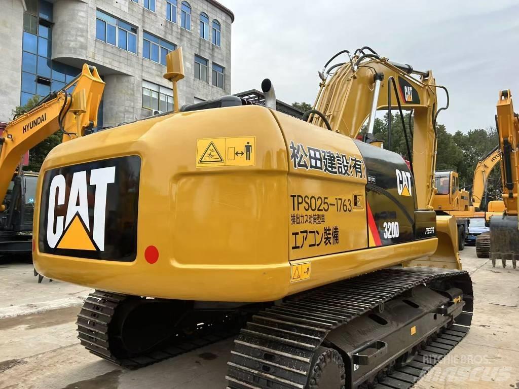 CAT 320 Kāpurķēžu ekskavatori