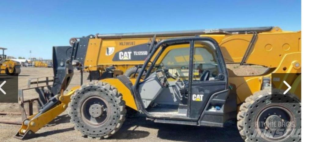 CAT TL1255D Teleskopiskie manipulatori