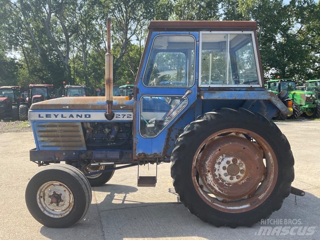 Leyland 272 Traktori