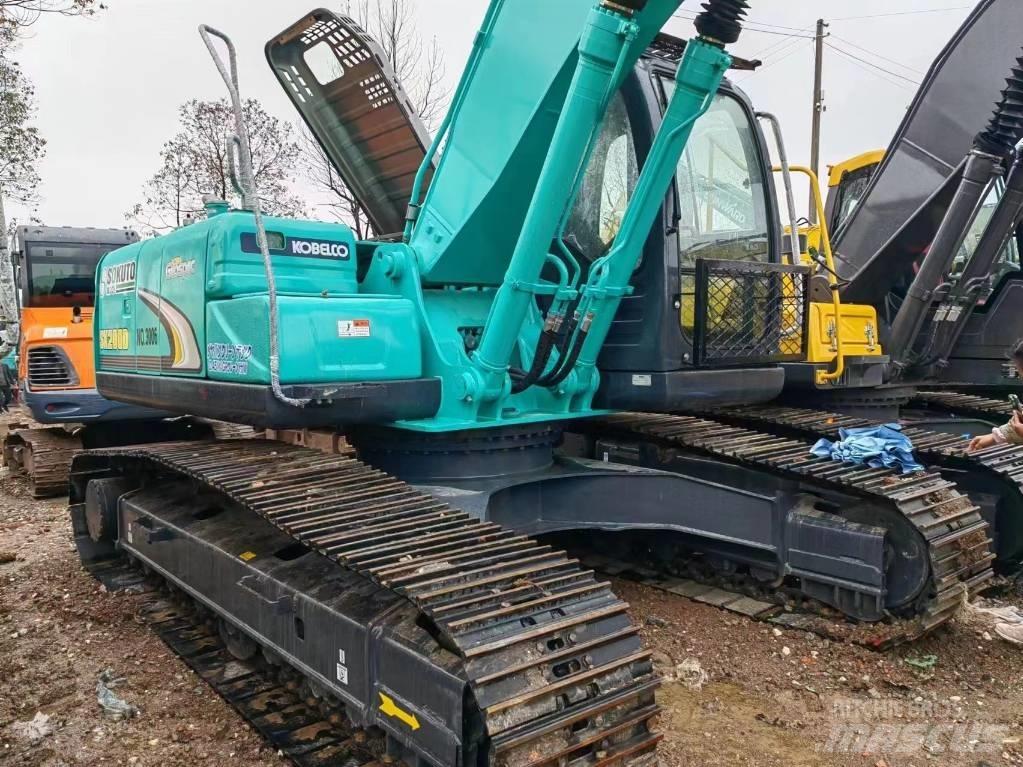 Kobelco SK200超8 Kāpurķēžu ekskavatori