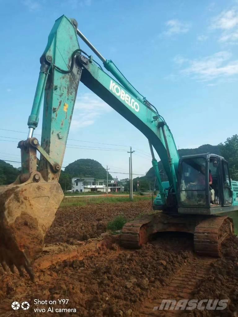 Kobelco SK200-10 Kāpurķēžu ekskavatori