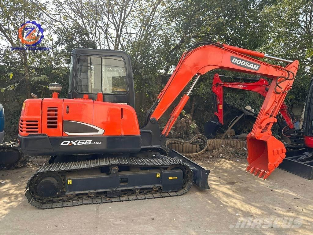 Doosan 55 Mini ekskavatori < 7 t