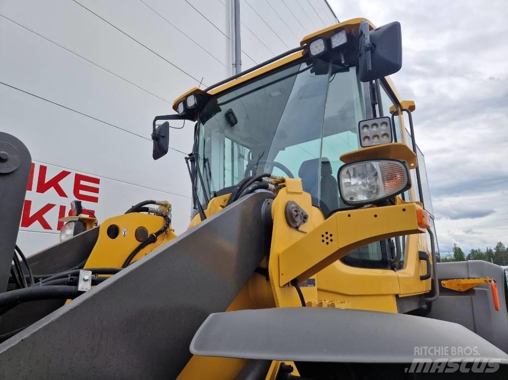 Volvo L 70 H Iekrāvēji uz riteņiem