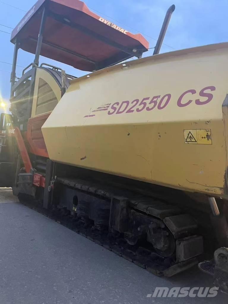 Dynapac sd2550 Asfalta klājēji