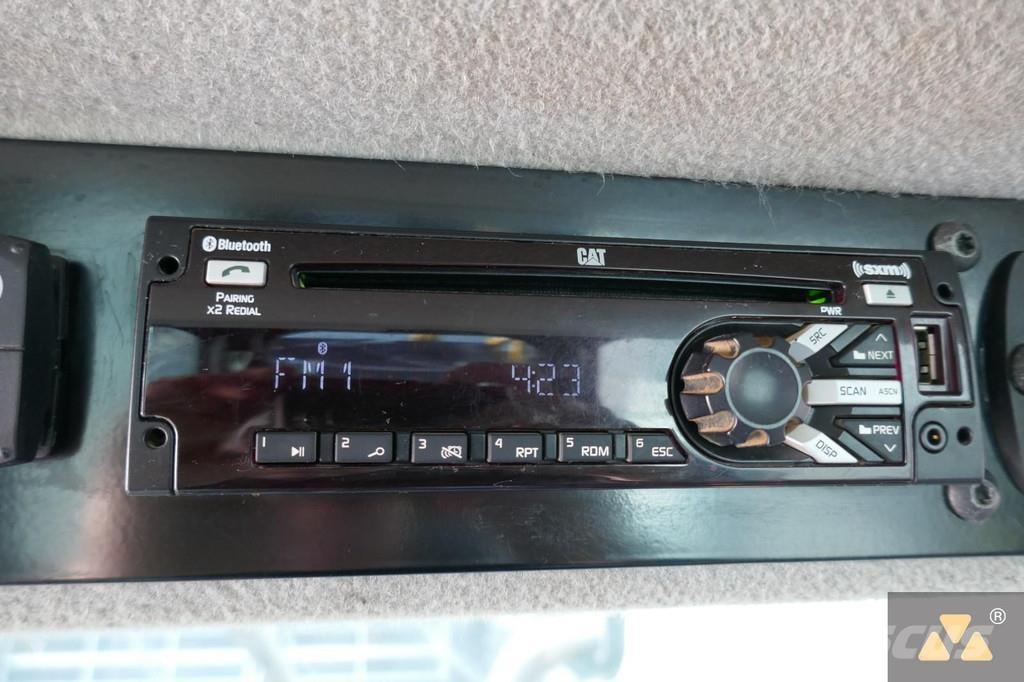 CAT 555D Šķeldotāji