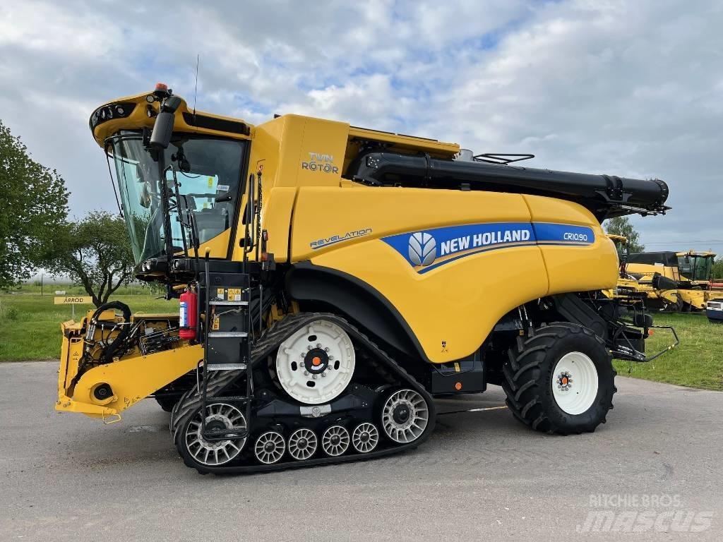 New Holland CR 10.90 Ražas novākšanas kombaini