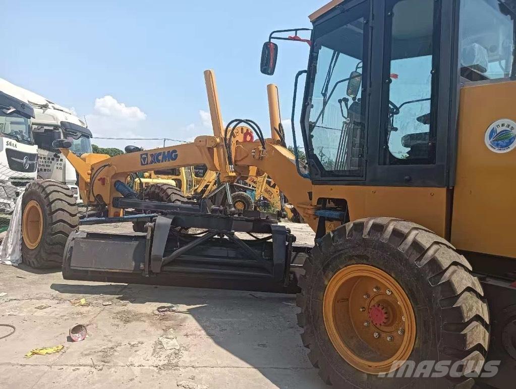 XCMG GR 180 Greideri