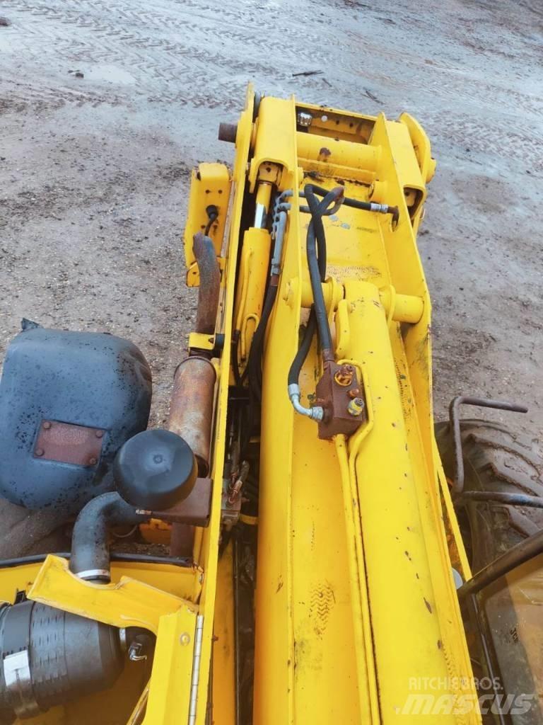 JCB 532-120 Teleskopiskie manipulatori