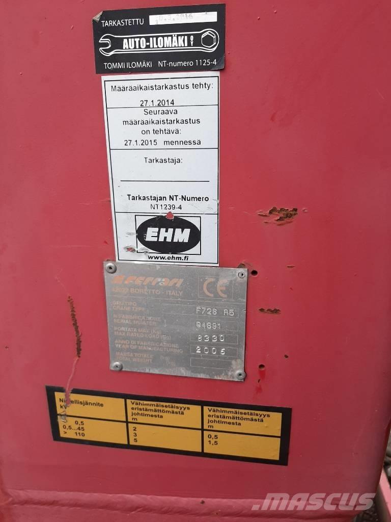 Scania R 124 Smagās mašīnas ar celtni