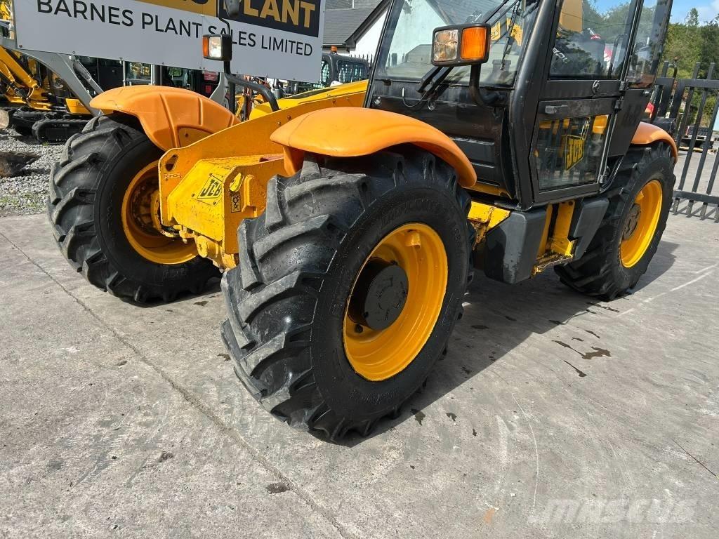 JCB 530-70 Teleskopiskie manipulatori