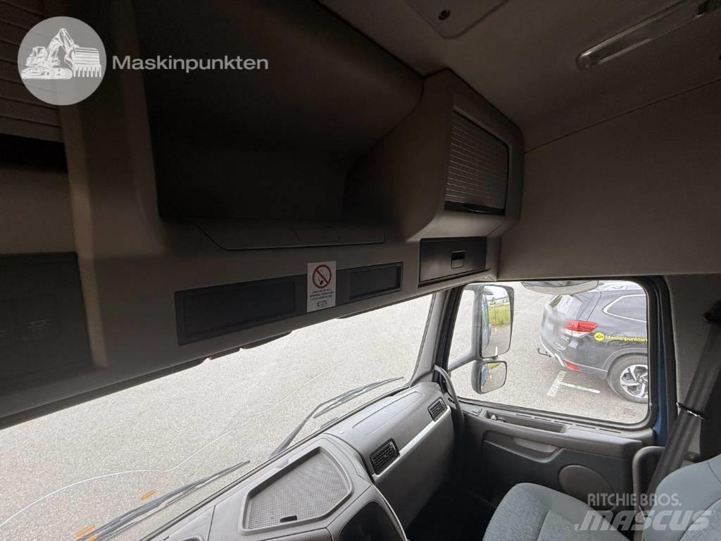Volvo FH 16 660 Treileri ar āķi