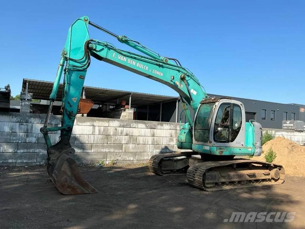 Kobelco SK235SR Kāpurķēžu ekskavatori