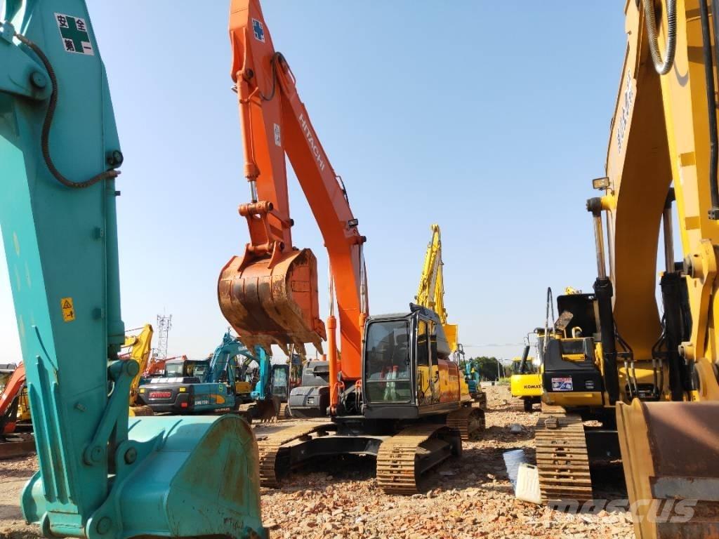 Hitachi ZX 240-3 Kāpurķēžu ekskavatori