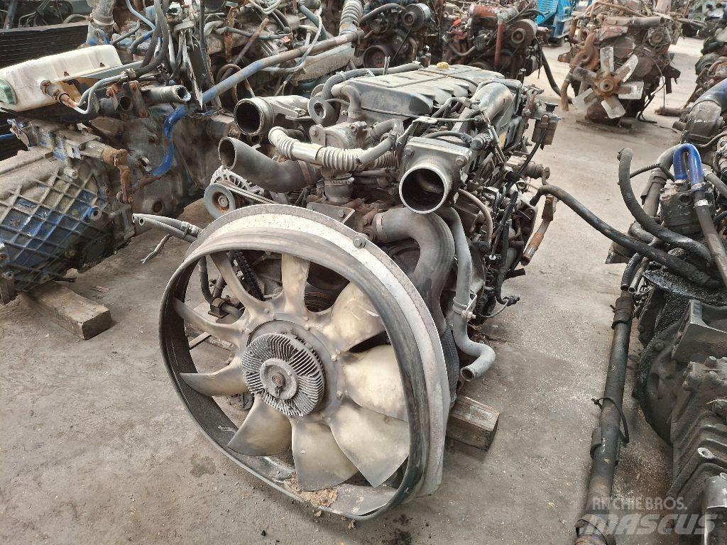 Renault 6 CILINDER Dzinēji