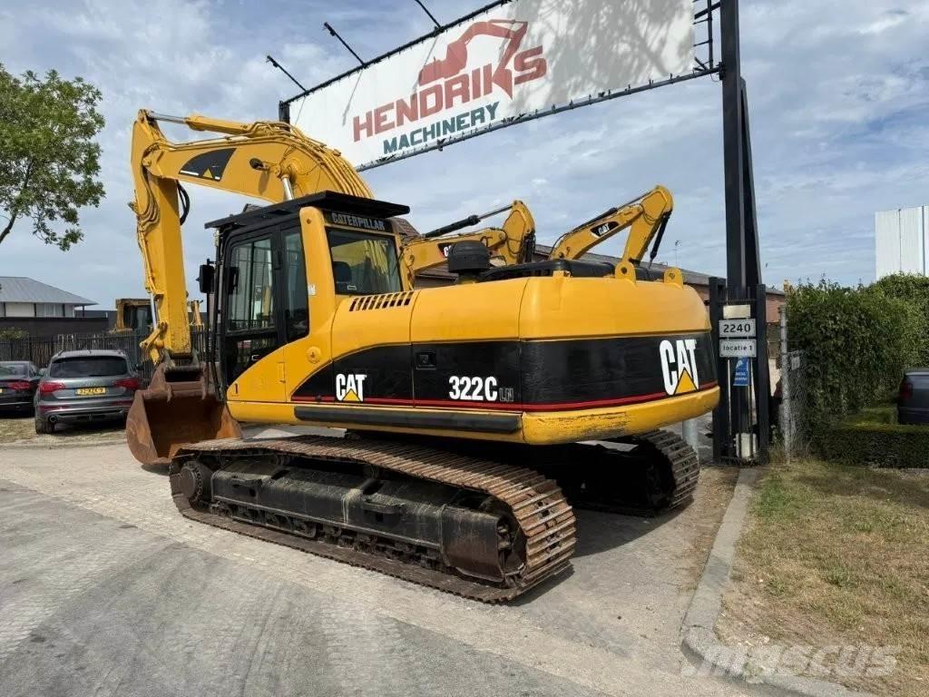 CAT 322CLN Kāpurķēžu ekskavatori
