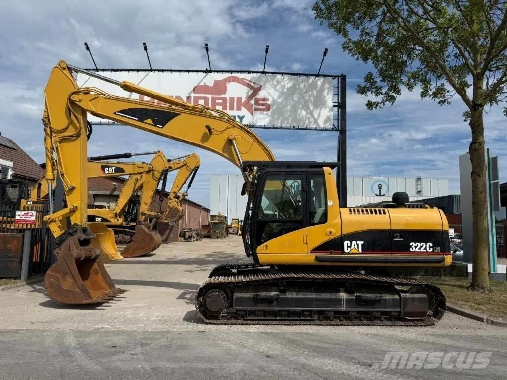 CAT 322CLN Kāpurķēžu ekskavatori
