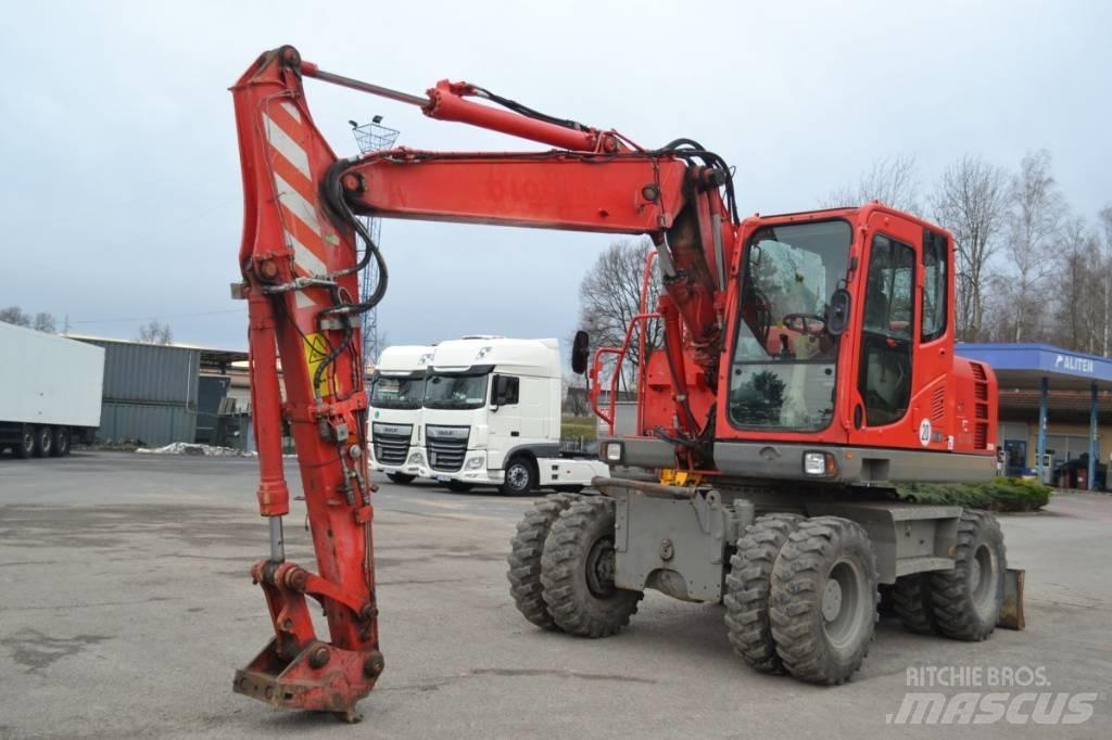Komatsu PW 148-8 Ekskavatori uz riteņiem