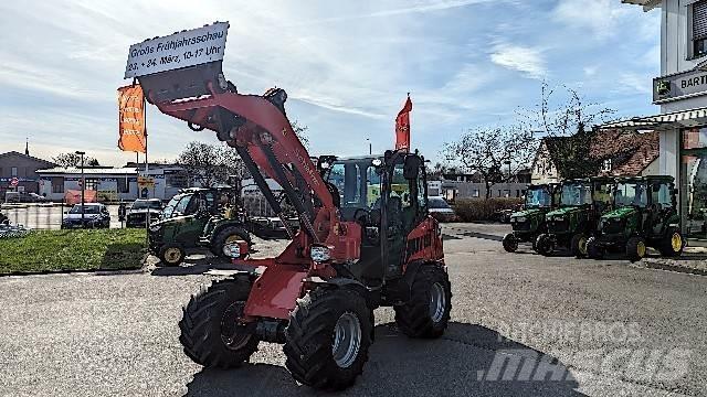 Schäffer 4670Z-2 Lauksaimniecības pacēlāji