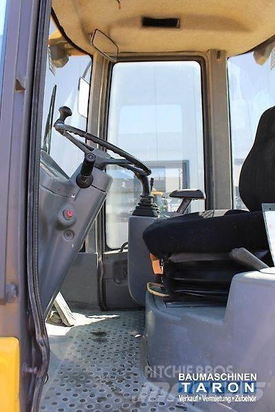 Volvo L30B Iekrāvēji uz riteņiem