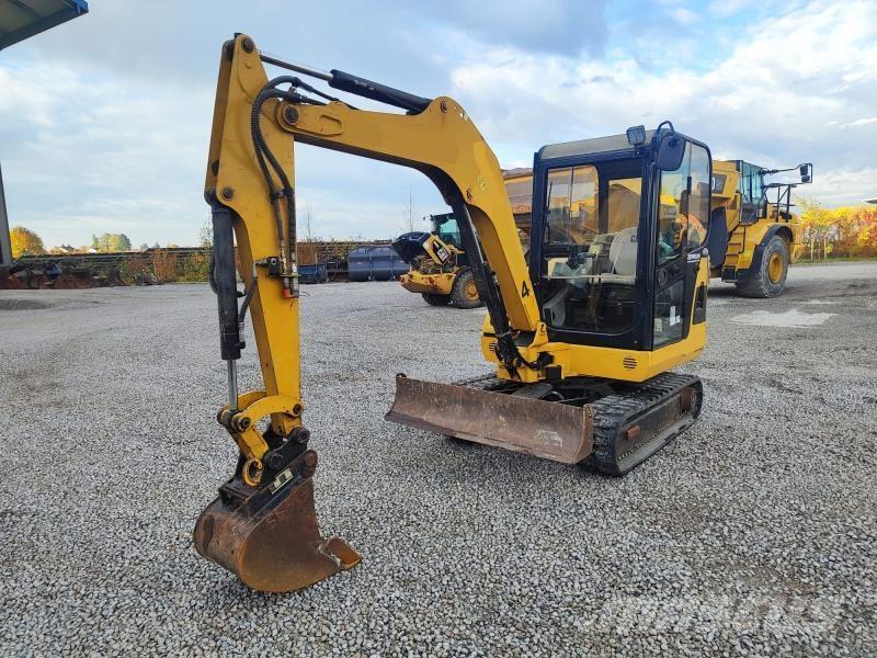 CAT 302.5C Mini ekskavatori < 7 t