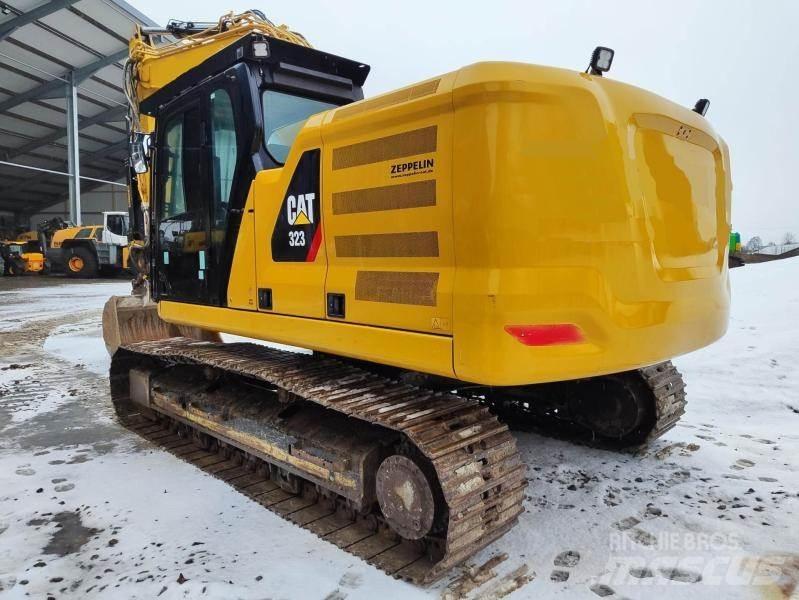 CAT 323 (07B) Kāpurķēžu ekskavatori
