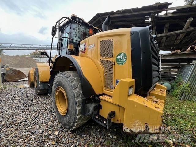 CAT 950M Iekrāvēji uz riteņiem