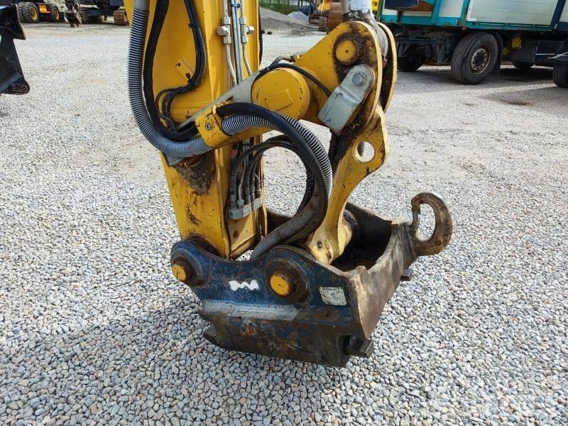 CAT MH3024 Industriālie iekrāvēji