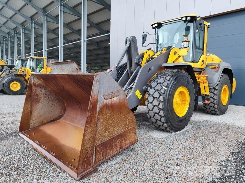 Volvo L120H Iekrāvēji uz riteņiem