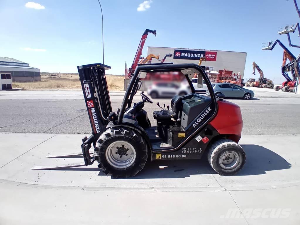 Manitou MC 18 Tehnika ar dīzeļa dzinēju