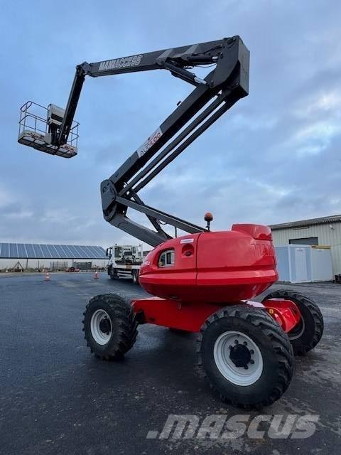 Manitou 200 ATJ Kompakts pacēlājs ar rotējošu strēli