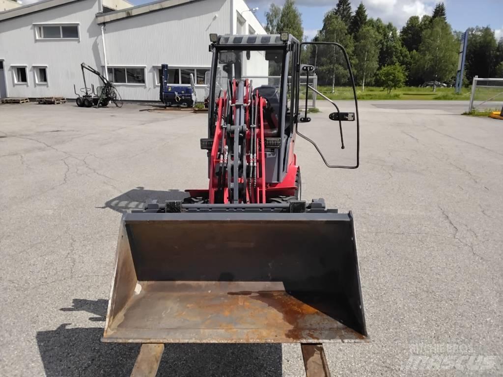 QuattroX 810 Mini iekrāvēji