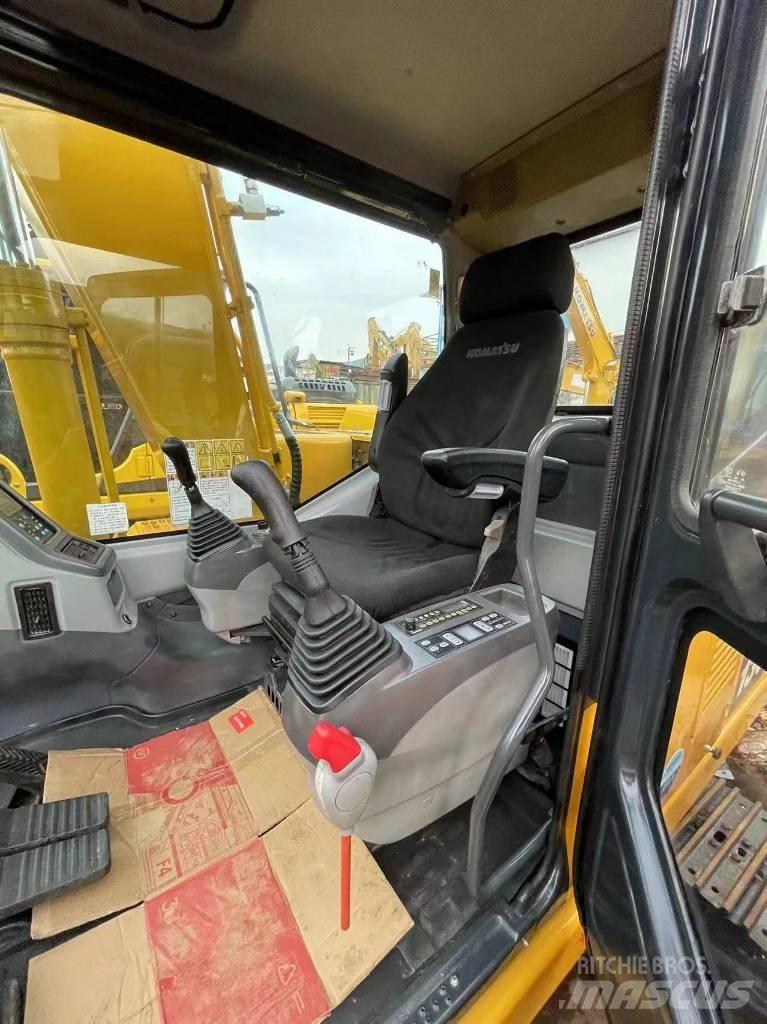 Komatsu PC 130-7 Kāpurķēžu ekskavatori