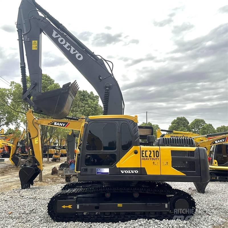 Volvo EC210 Kāpurķēžu ekskavatori