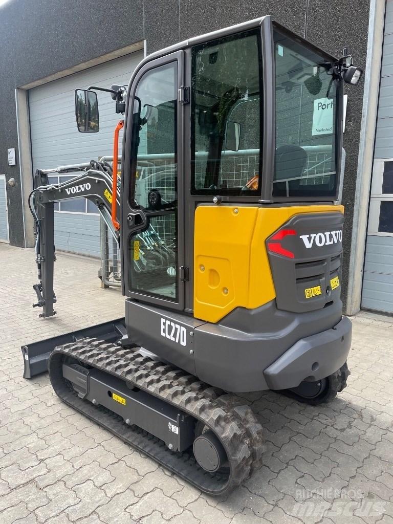 Volvo EC27D Mini ekskavatori < 7 t