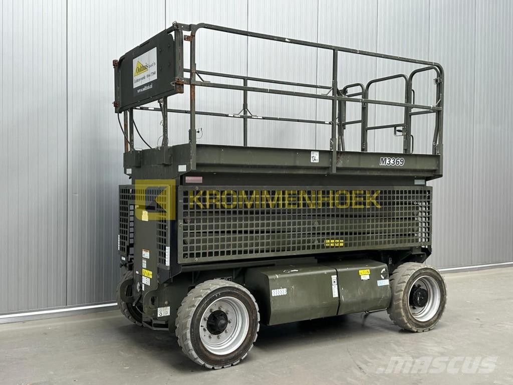 JLG M 3369 Šķerveida pacēlāji