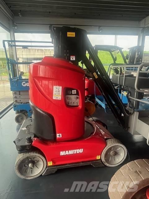 Manitou 100 VJR Vertikālie pacēlāji
