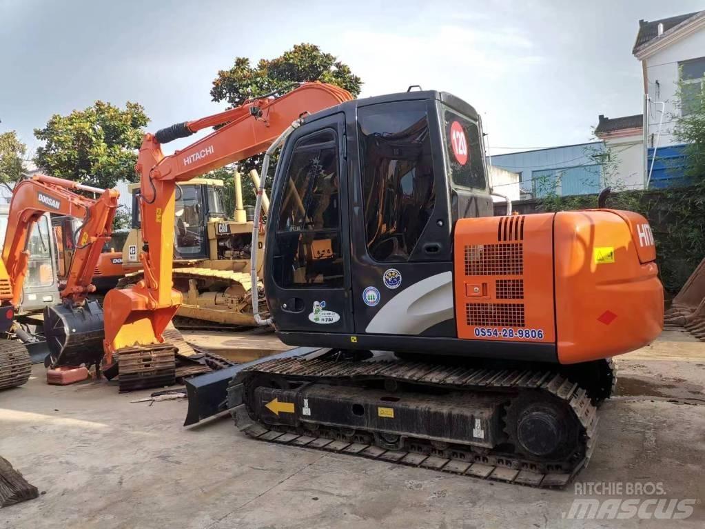 Hitachi ZX 70-5A Vidēja lieluma ekskavatori 7 t - 12 t