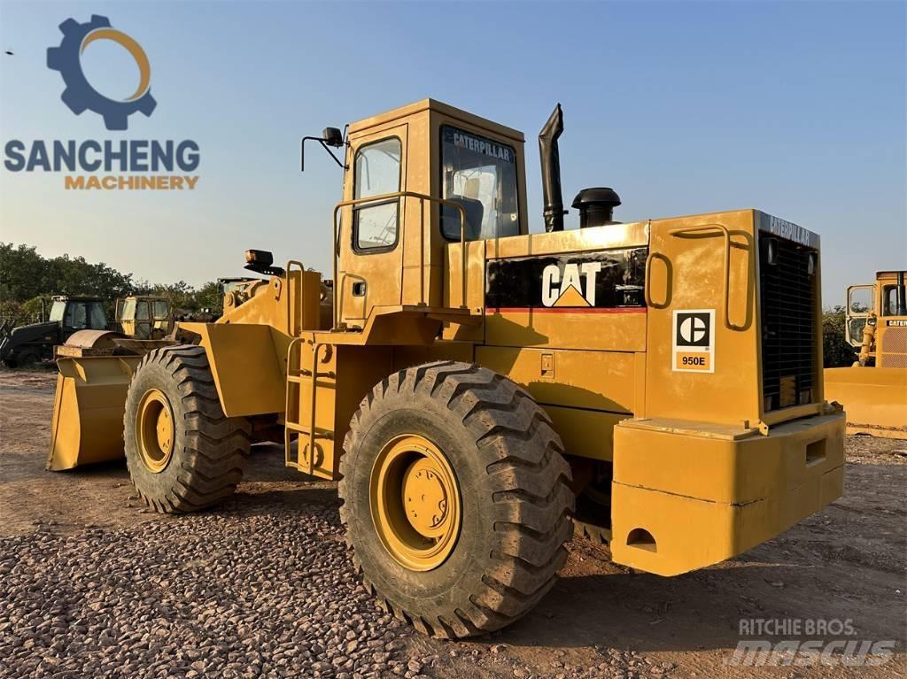 CAT 950 E Iekrāvēji uz riteņiem
