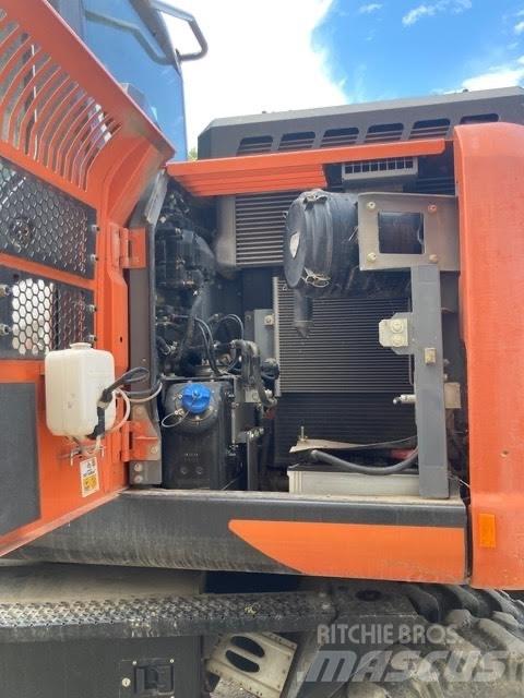 Hitachi ZX 145 W-6 Ekskavatori uz riteņiem