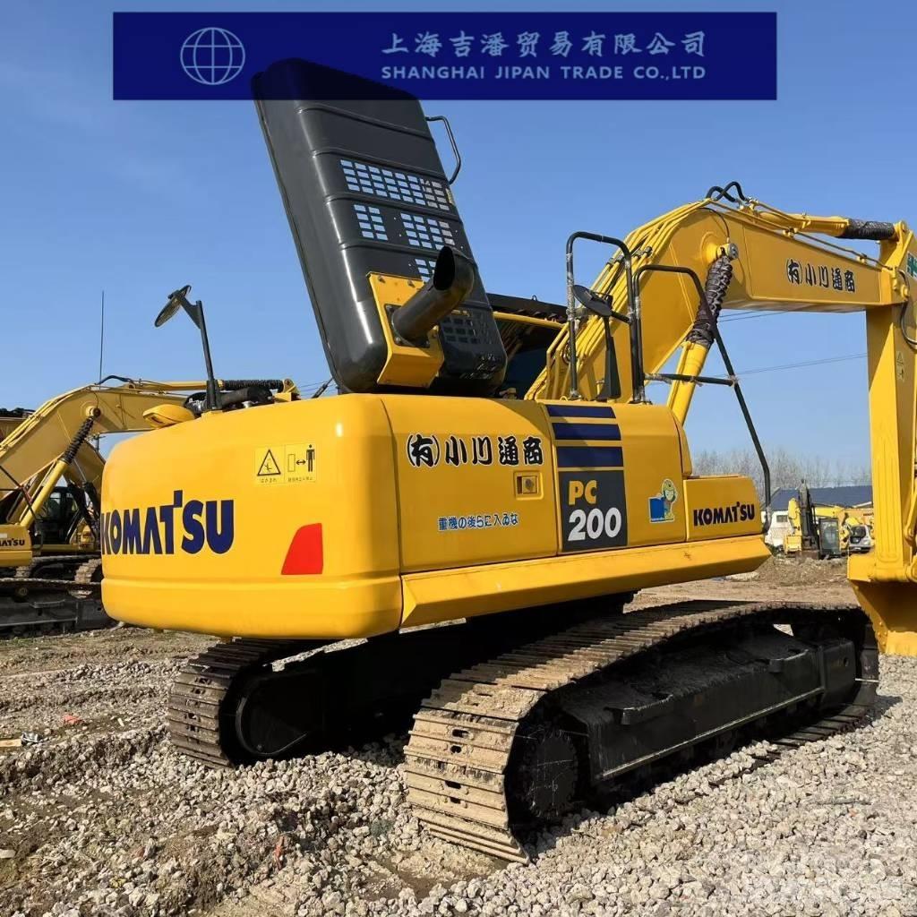 Komatsu PC 200-8 Vidēja lieluma ekskavatori 7 t - 12 t
