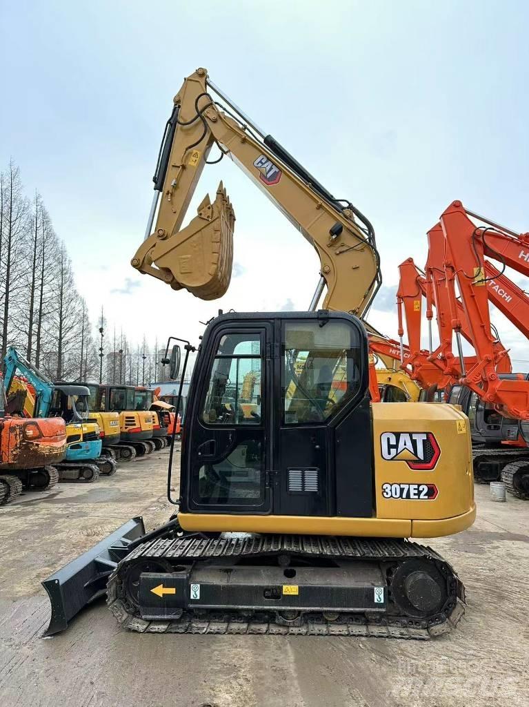 CAT 307E Kāpurķēžu ekskavatori